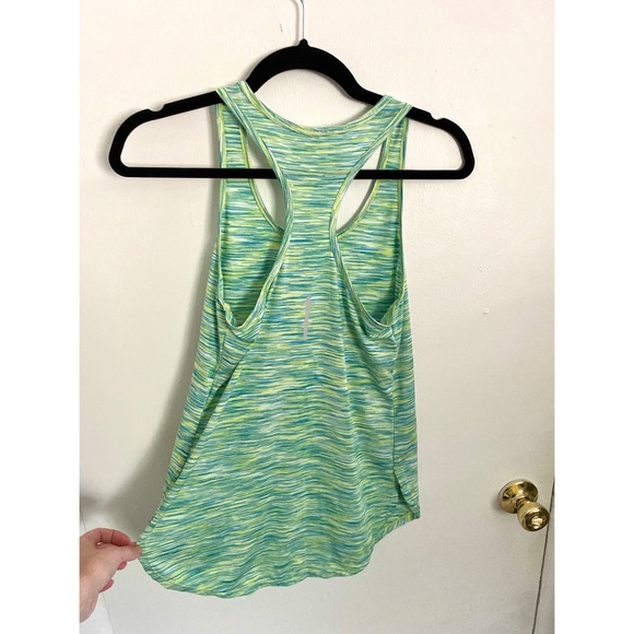 Reebok - Racerback Work Out Top - Picture 4 of 4